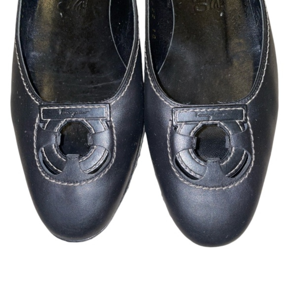 Salvatore Ferragamo flats - Picture 3 of 16